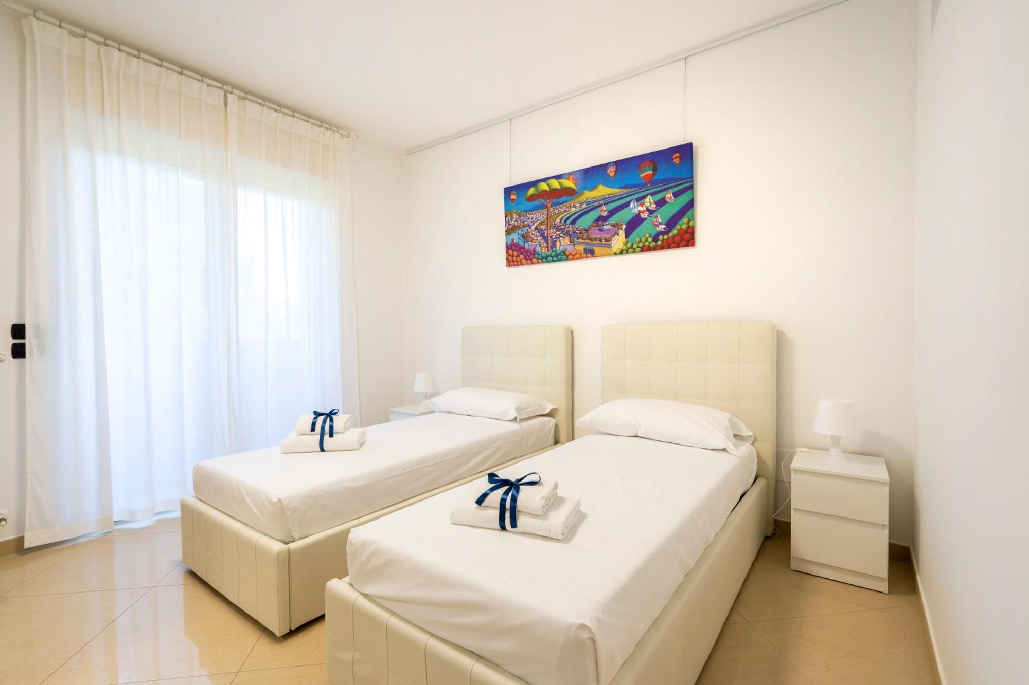 Boscoincitta Apt With Garage And Whirlpool Tub Бари Екстериор снимка